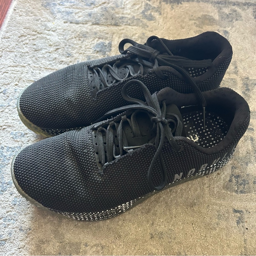 NOBULL Black Sneakers Static Black Training Athletic Workout Running Sleek Sz M8